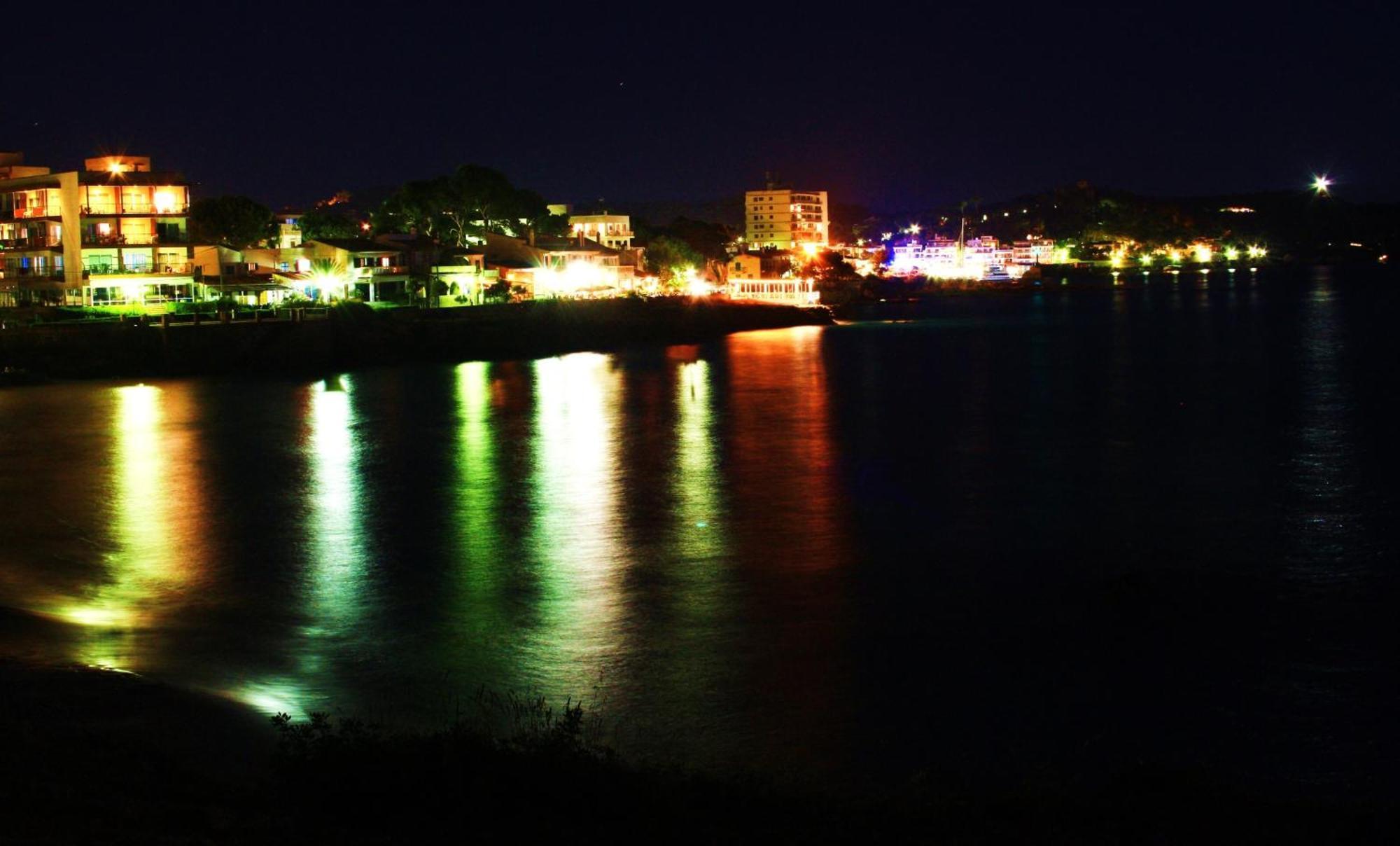 Apartaments La Perla Negra Cala Ratjada Kültér fotó